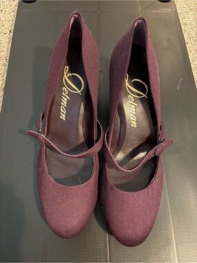 Delman Women's Plum Mary Jane Heels